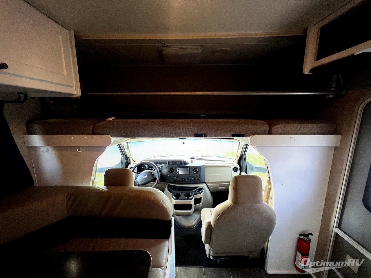 2018 Winnebago Minnie 22R Photo 6