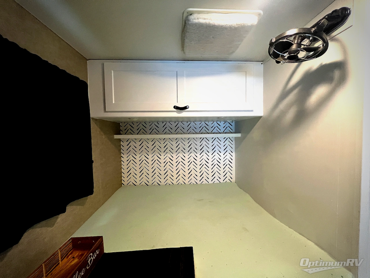 2018 Winnebago Minnie 22R Photo 14