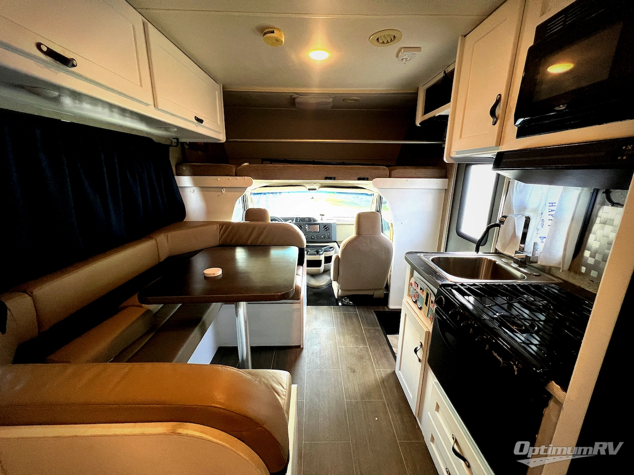 2018 Winnebago Minnie 22R Photo 18