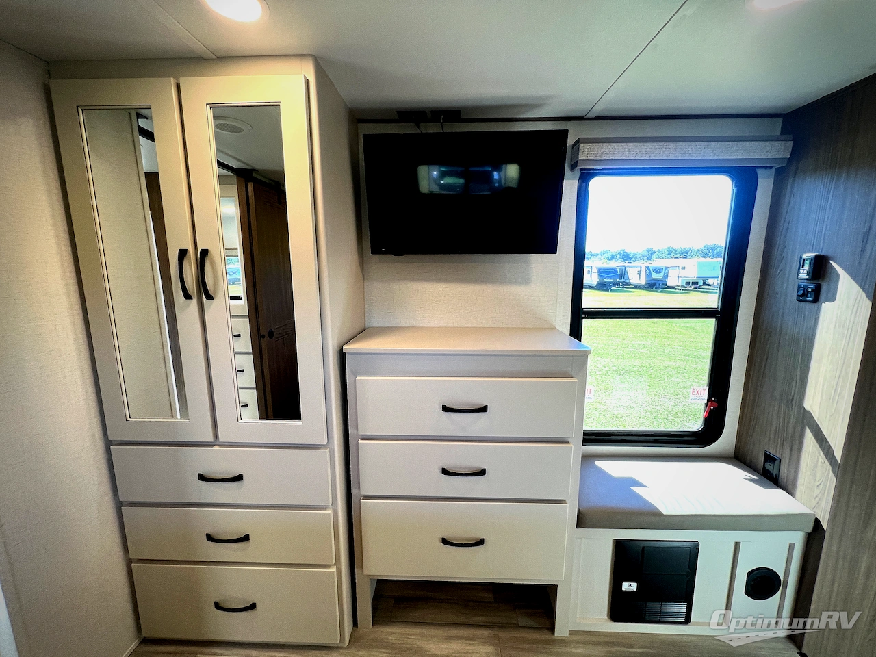 2023 Alliance Paradigm 385FL Photo 24