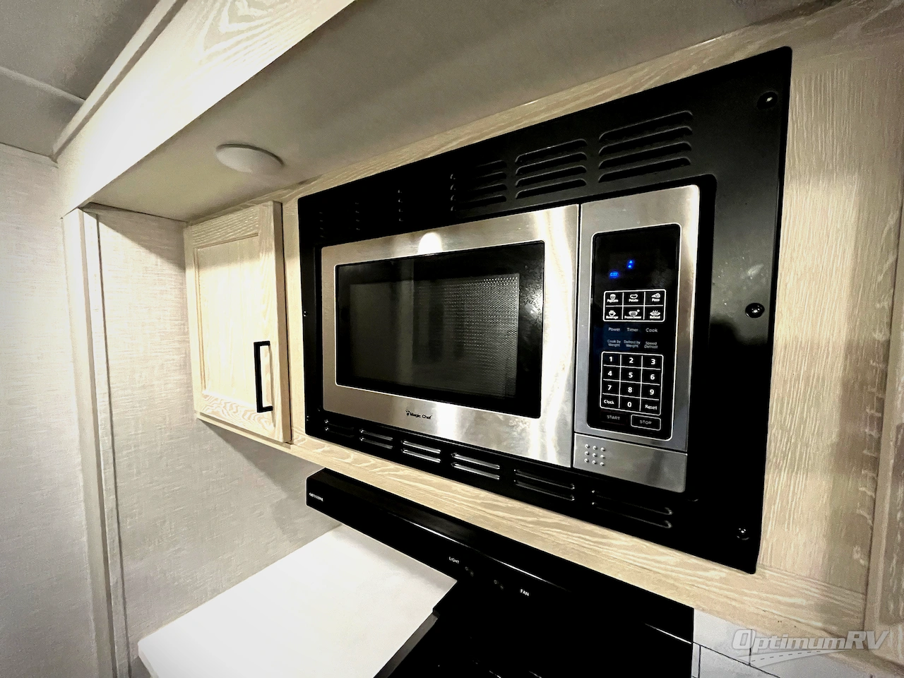 2023 Forest River Rockwood Signature 8336BH Photo 14