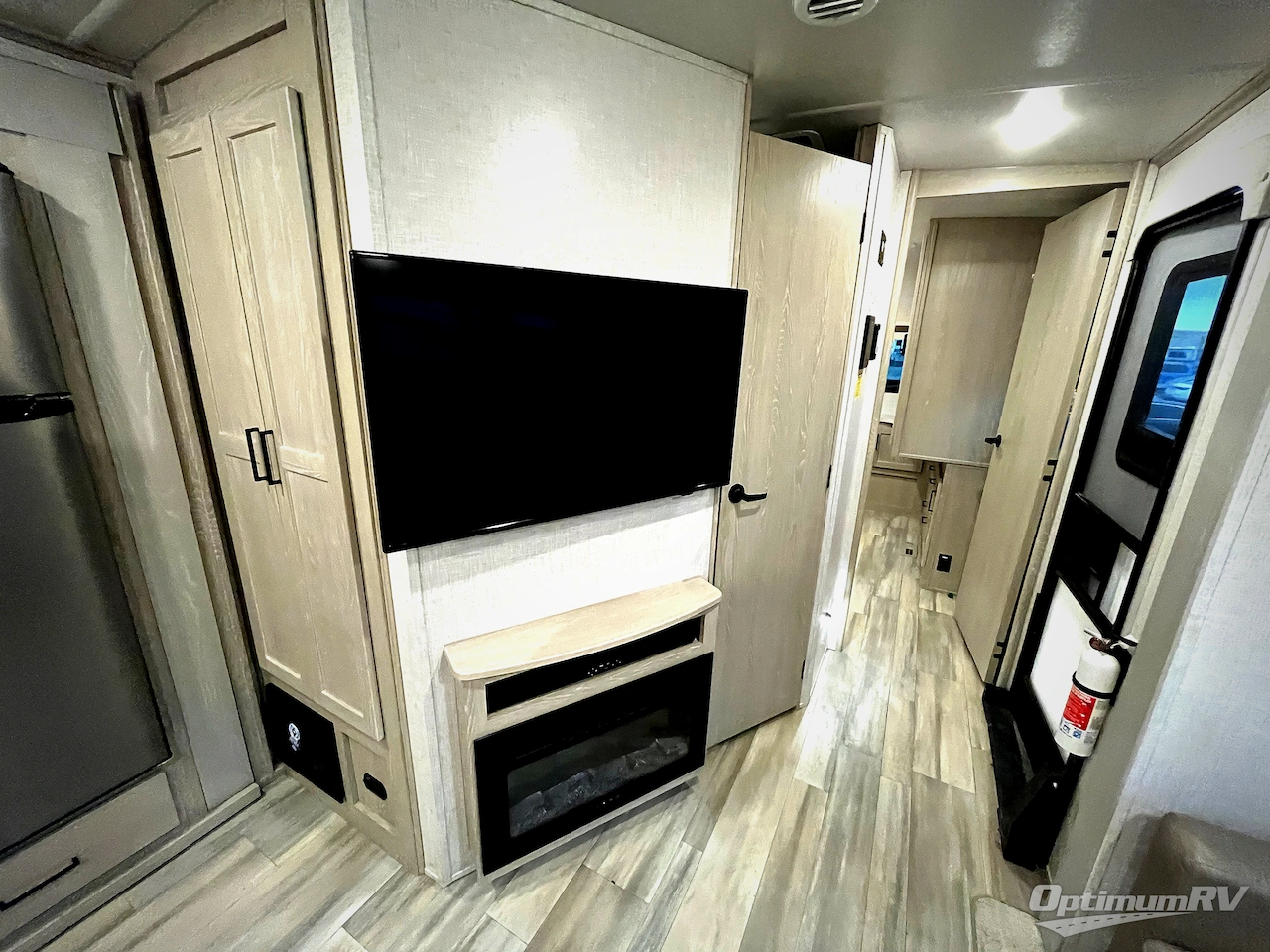 2023 Forest River Rockwood Signature 8336BH Photo 20