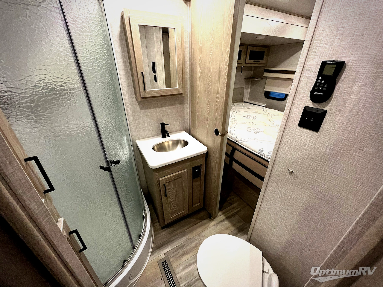 2023 Forest River Rockwood Signature 8336BH Photo 24