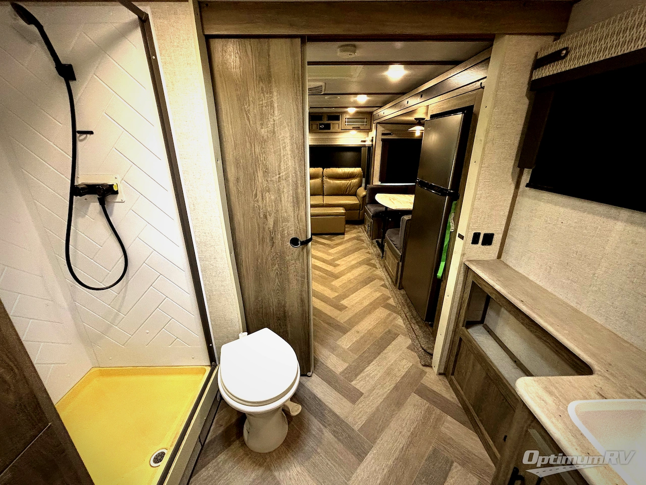 2020 Forest River Salem Hemisphere Hyper-Lyte 24RLHL Photo 8