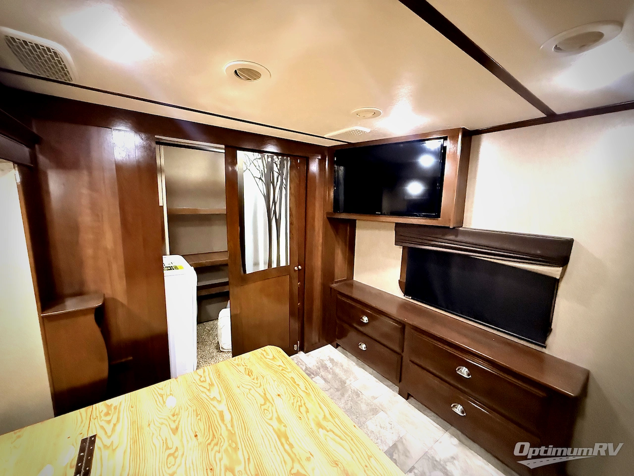 2018 Redwood Redwood 3881ES Photo 26