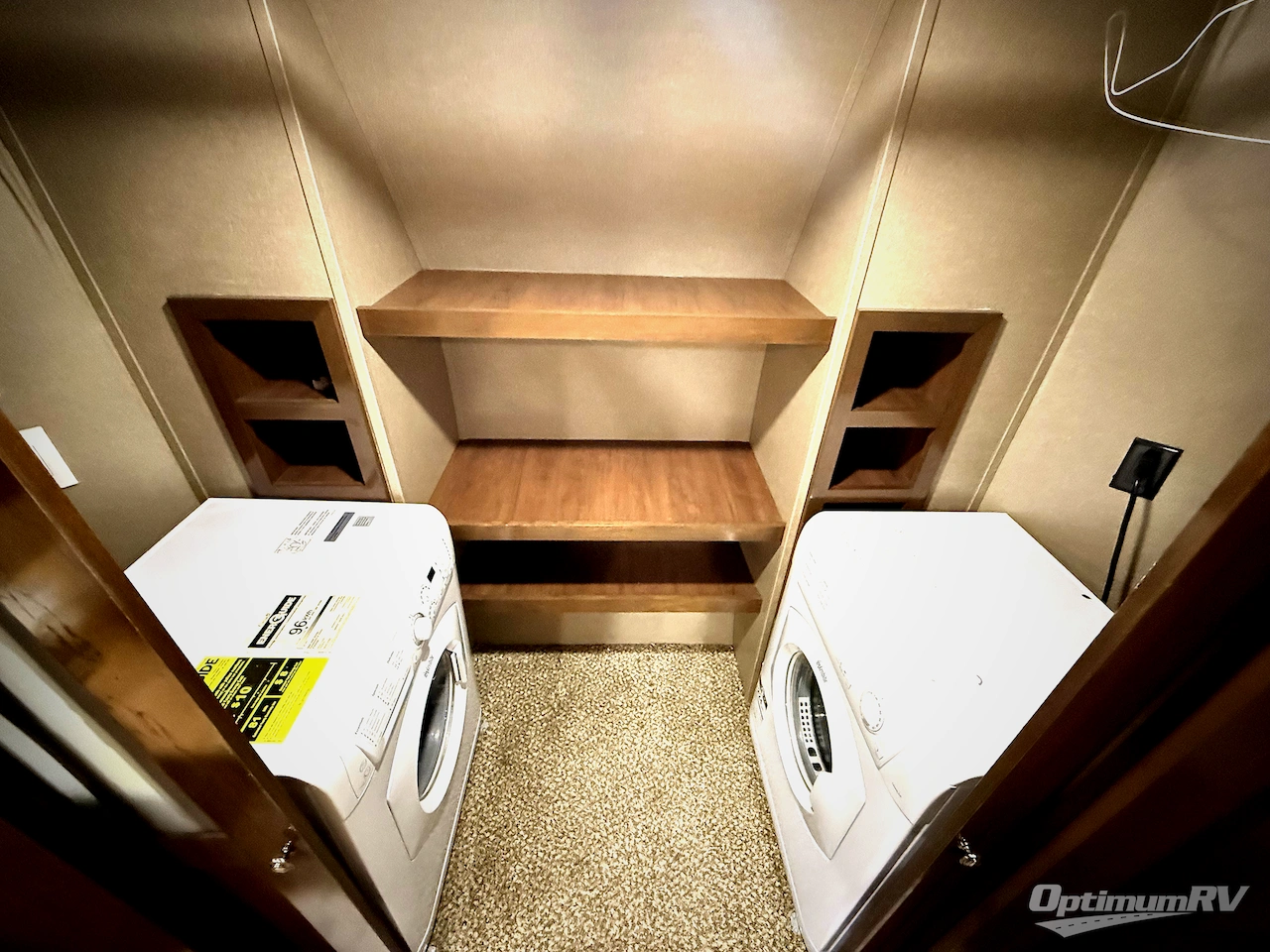 2018 Redwood Redwood 3881ES Photo 27