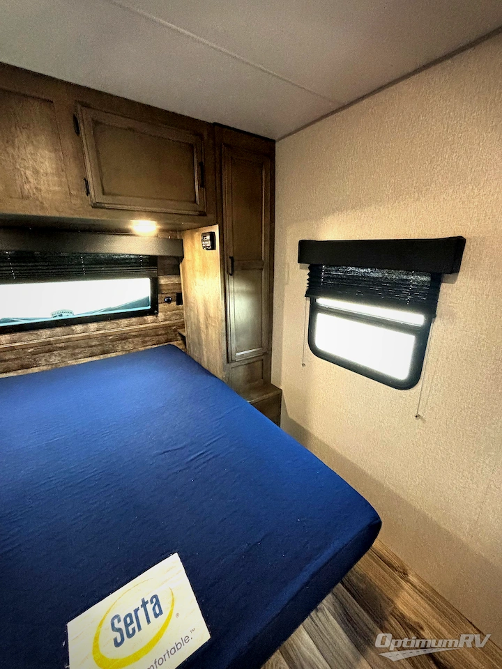 2022 Venture SportTrek ST271VMB Photo 10