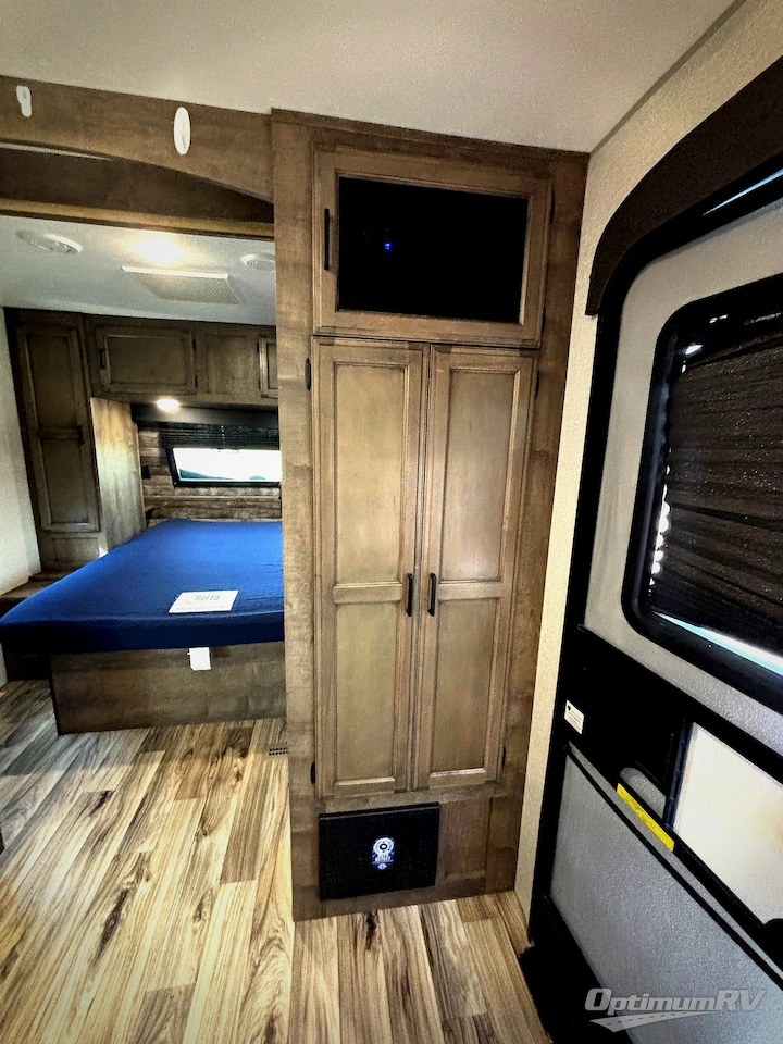 2022 Venture SportTrek ST271VMB Photo 12