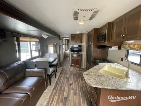 2017 Keystone Hideout 26RLS RV Photo 4