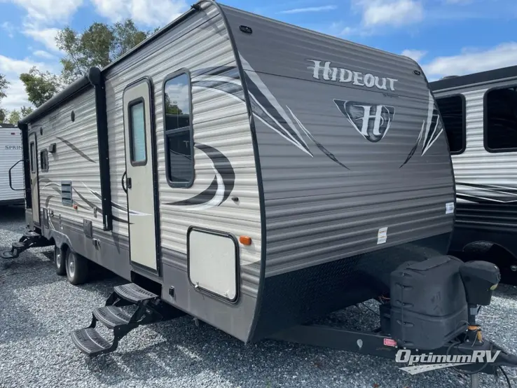 2017 Keystone Hideout 26RLS RV Photo 1