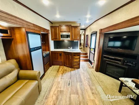 2016 Jayco Eagle HT 27.5RLTS RV Photo 2
