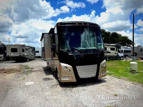 Used 2015 Winnebago Vista 27N Featured Photo