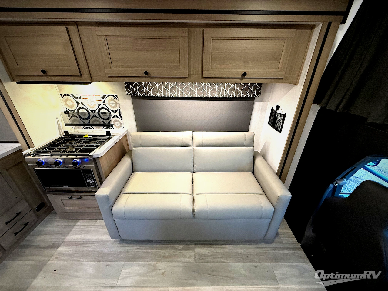 2025 Forest River Sunseeker Classic 2860DS Photo 6