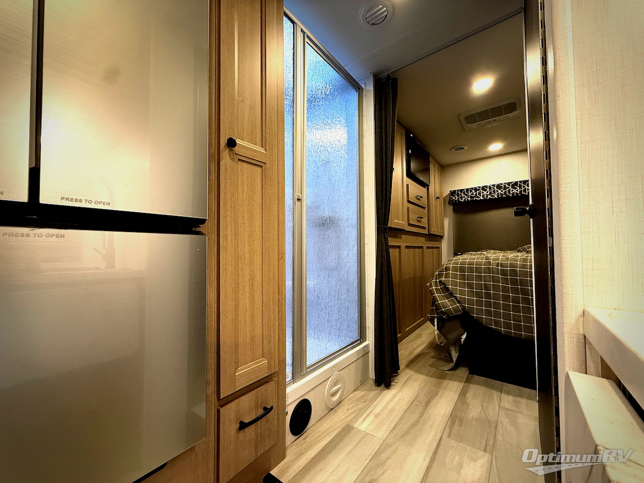 2025 Forest River Sunseeker Classic 2860DS Photo 14