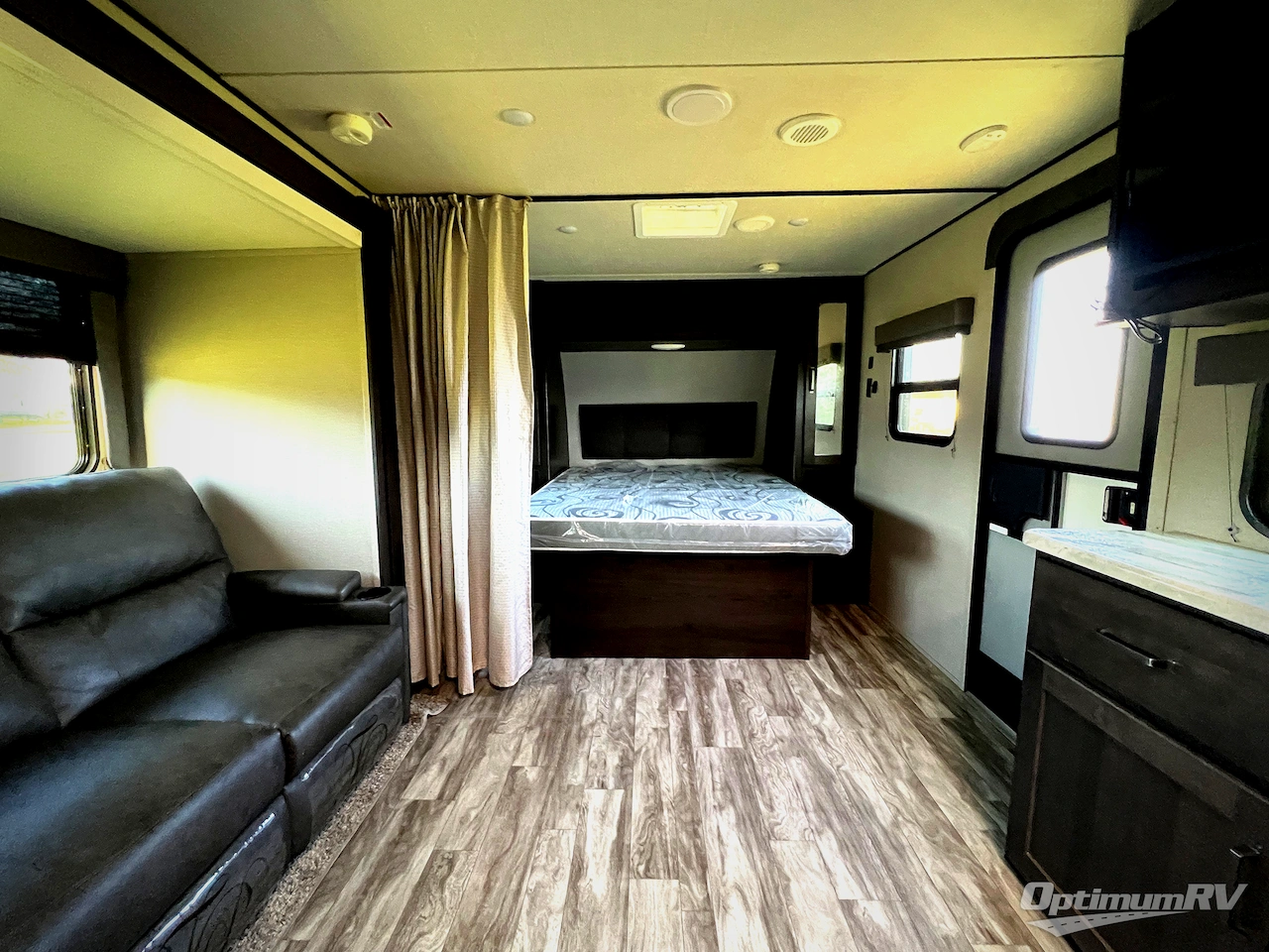 2022 Grand Design Transcend Xplor 200MK Photo 5