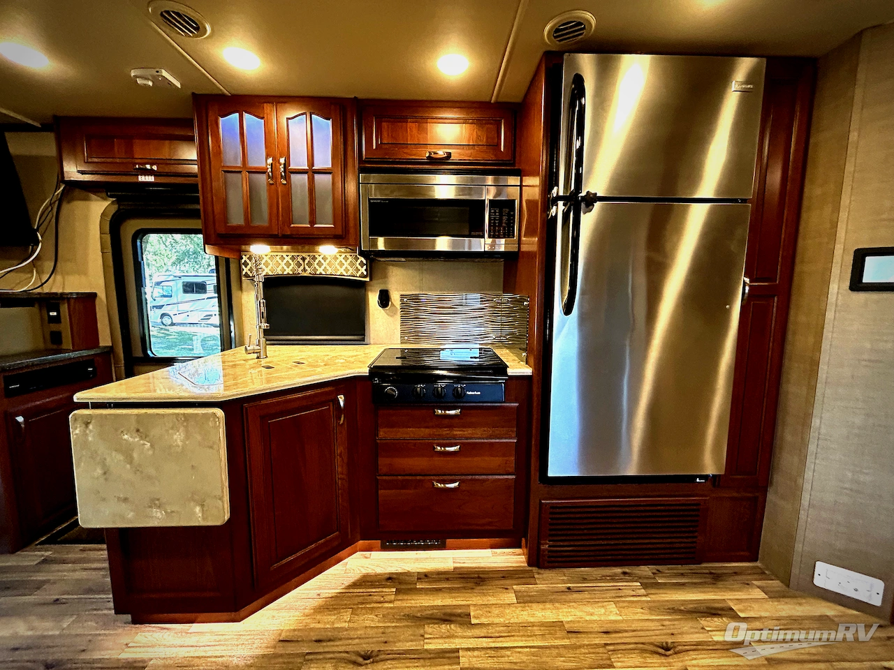 2018 Dynamax Isata 5 36DS Photo 6