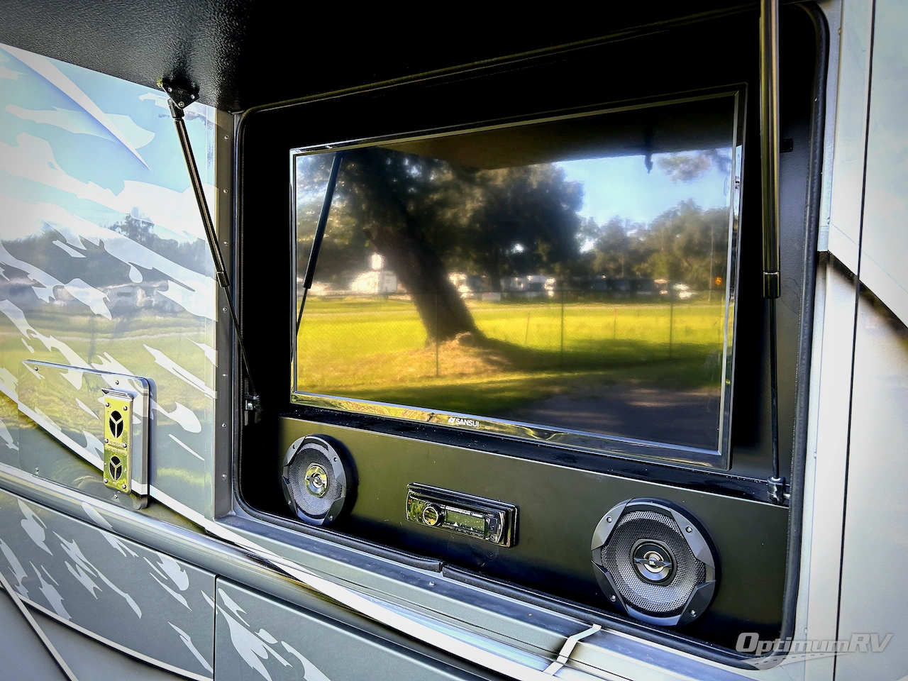 2018 Dynamax Isata 5 36DS Photo 21