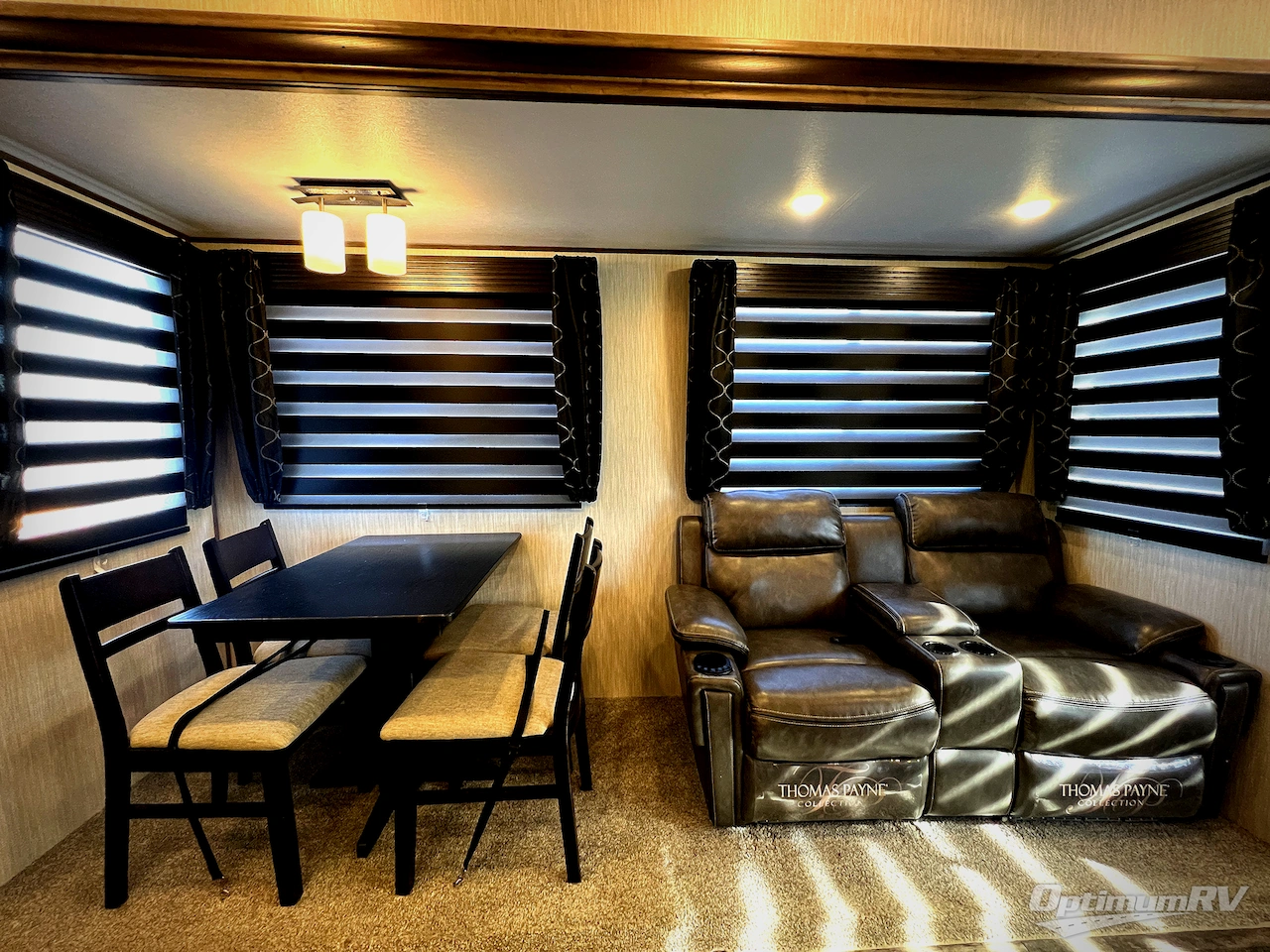 2021 Forest River Sabre 32DPT Photo 7