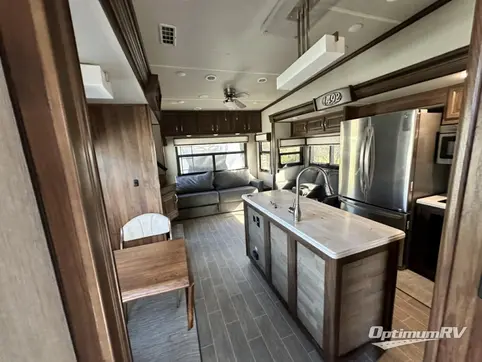 2019 Palomino Columbus 1492 378MB RV Photo 4