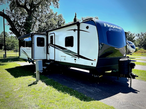 Used 2024 Forest River Flagstaff Super Lite 29RLBS Featured Photo