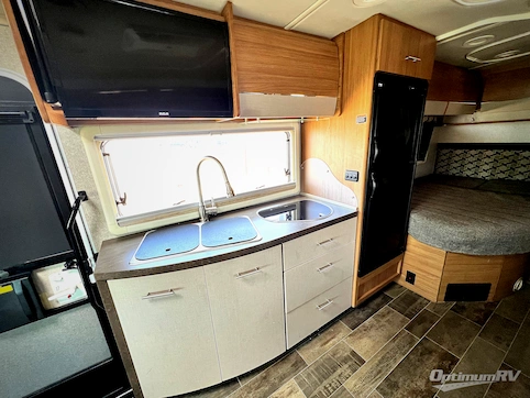 2019 Winnebago View 24J RV Photo 2