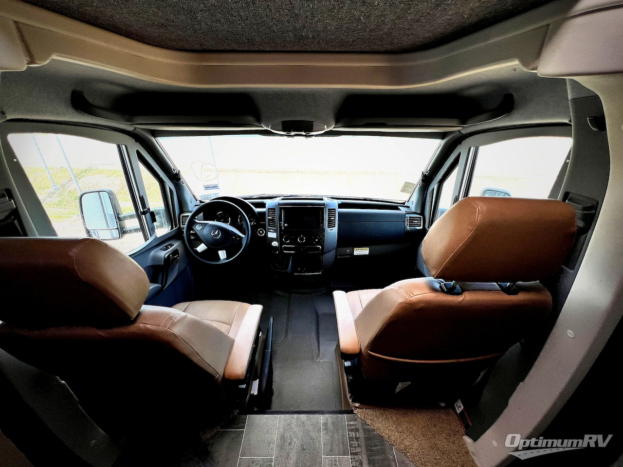2019 Winnebago View 24J Photo 12