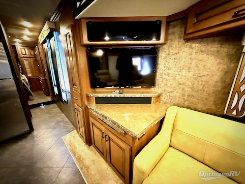 2015 Fleetwood Excursion 35B RV Photo 2