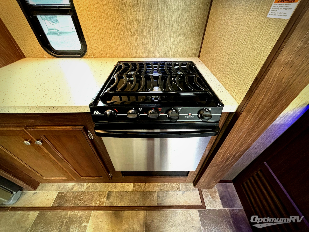 2017 Keystone Sprinter 353FWDEN Photo 9
