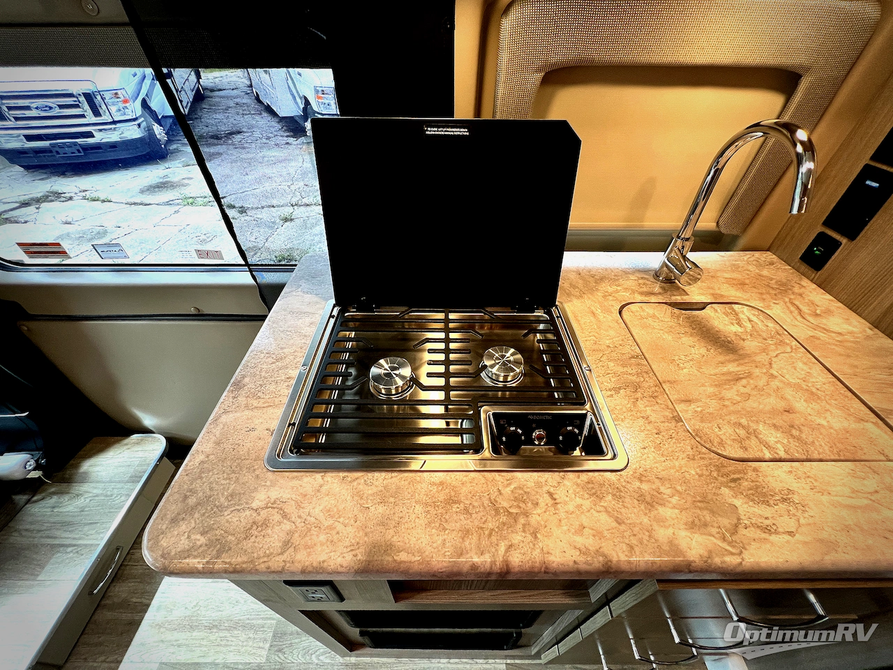 2024 Thor Scope 18M Photo 13