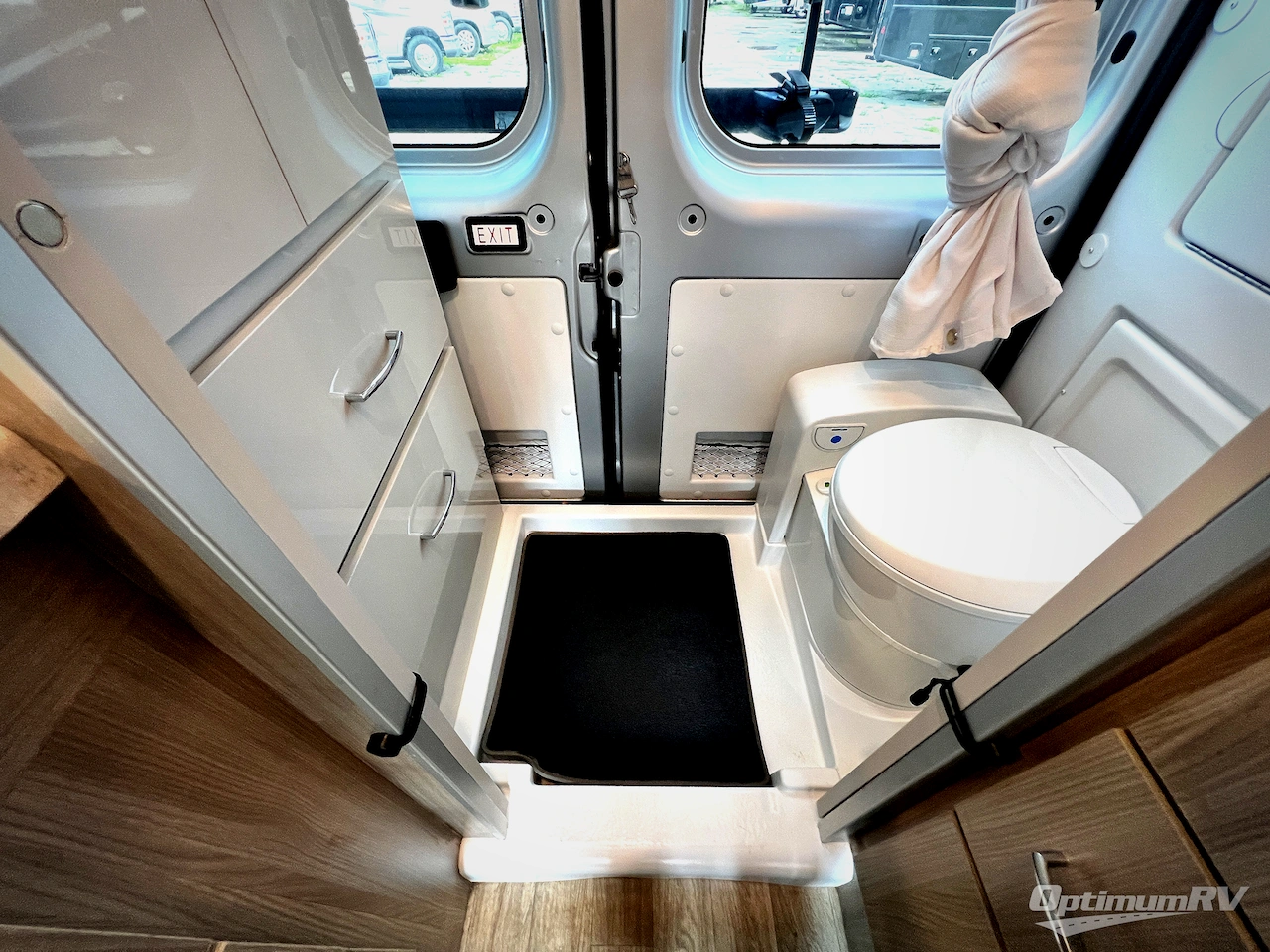 2024 Thor Scope 18M Photo 16