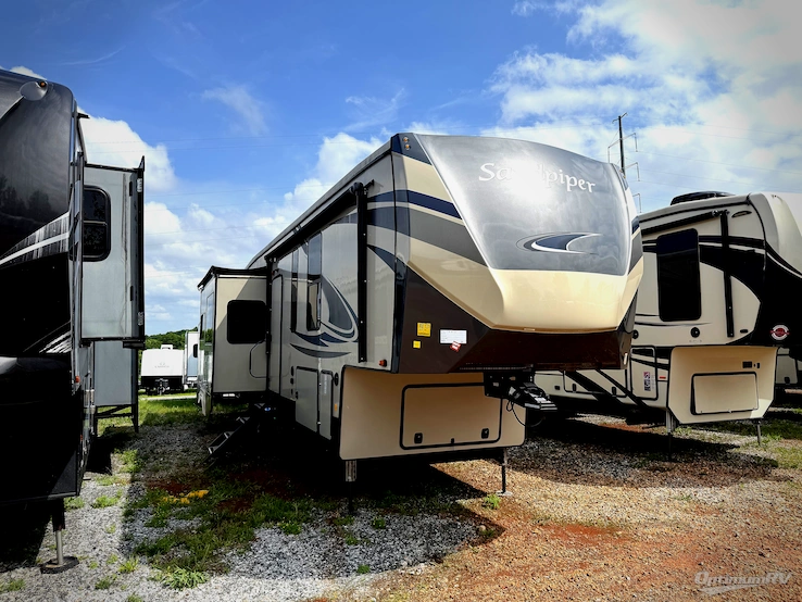 2020 Forest River Sandpiper 373BH RV Photo 1