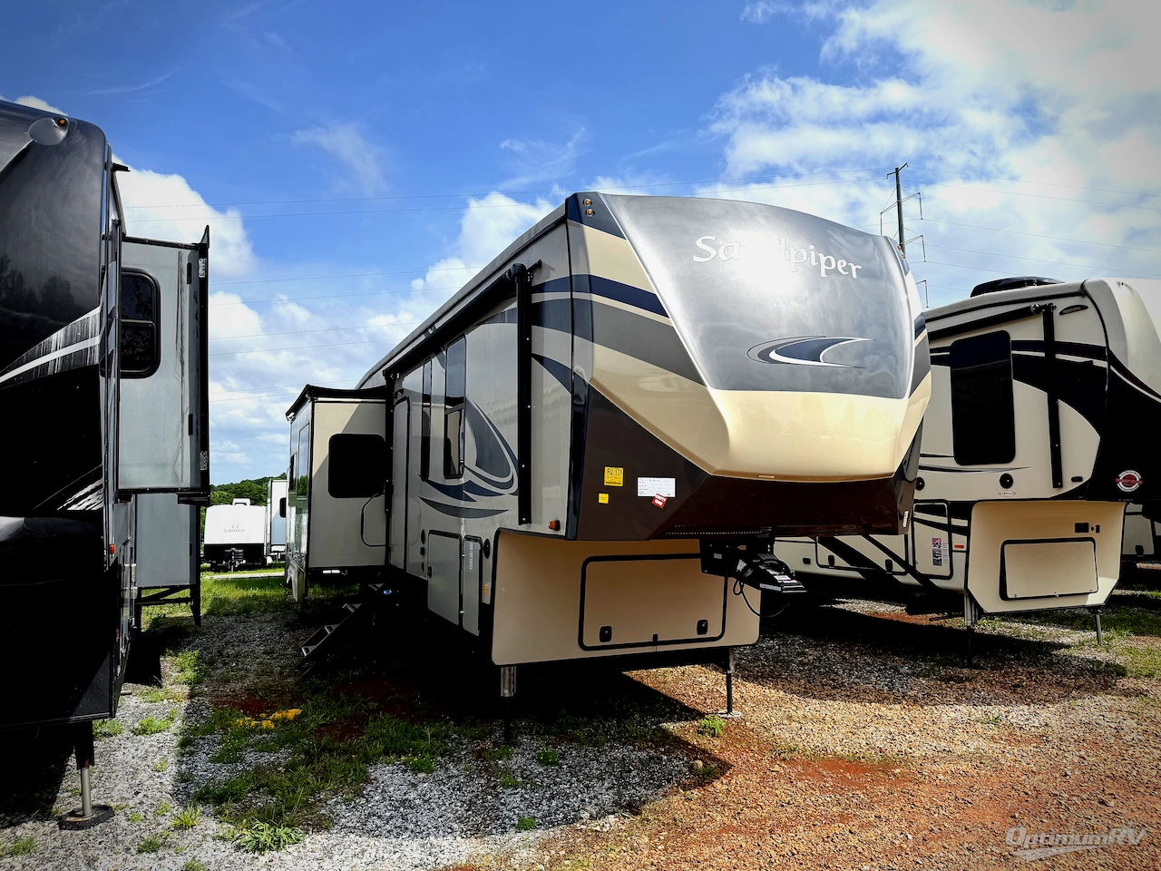 2020 Forest River Sandpiper 373BH Photo 1