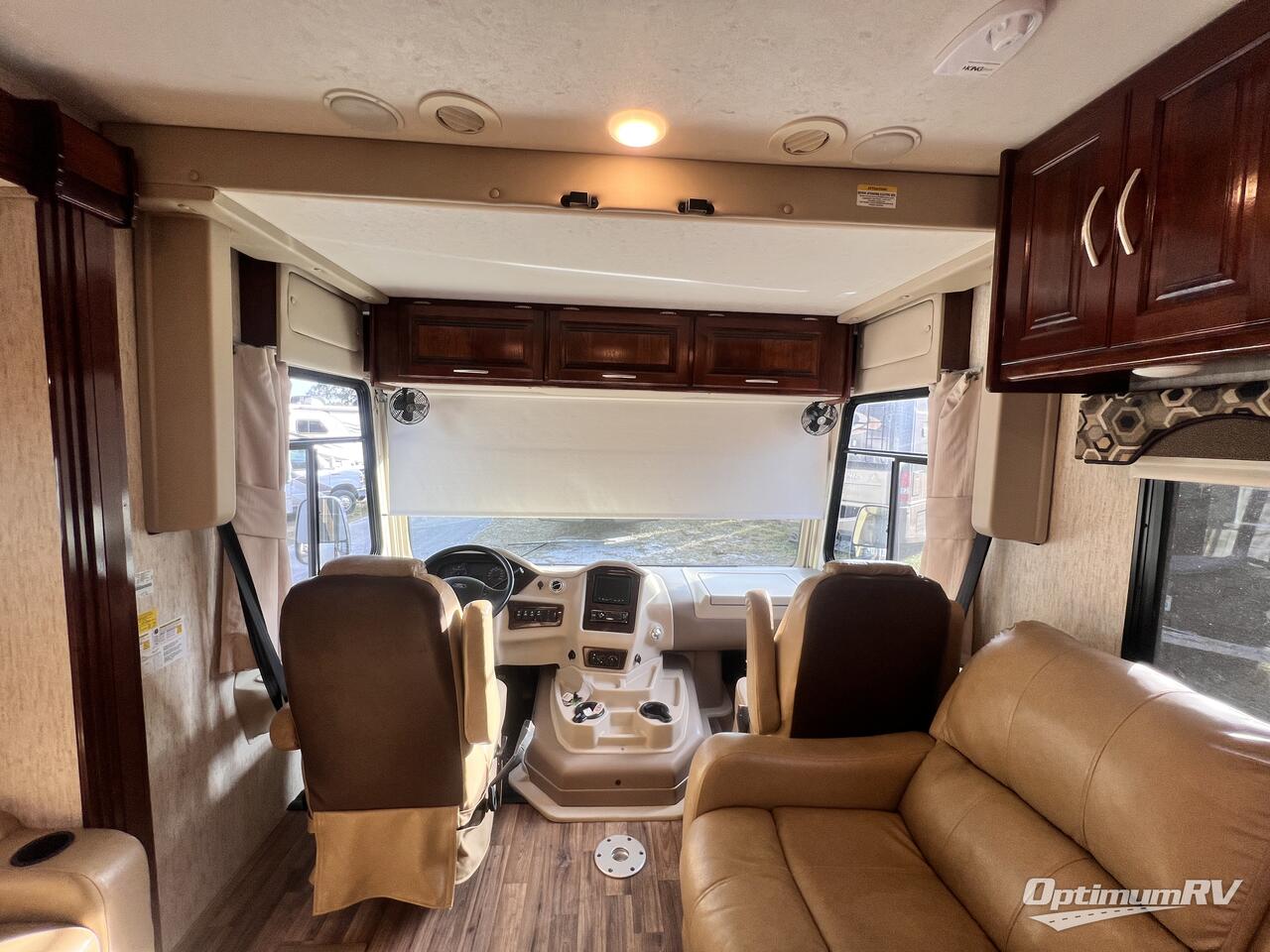 2020 Coachmen Mirada 34BHF Photo 7