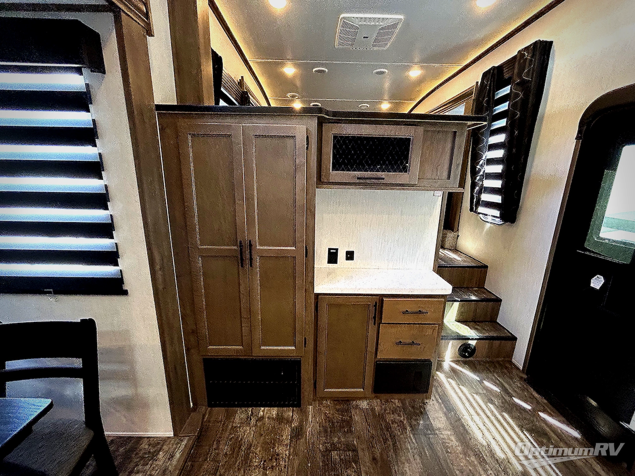 2022 Forest River Sabre 37FLL Photo 10