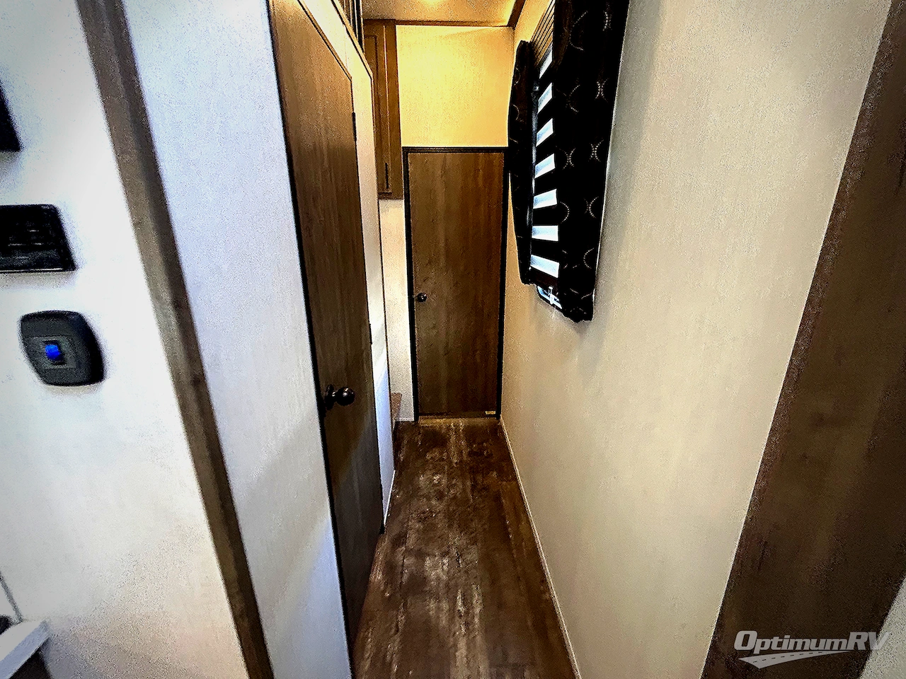 2022 Forest River Sabre 37FLL Photo 14