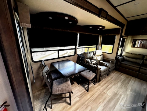 2021 Grand Design Solitude S-Class 3550BH RV Photo 2