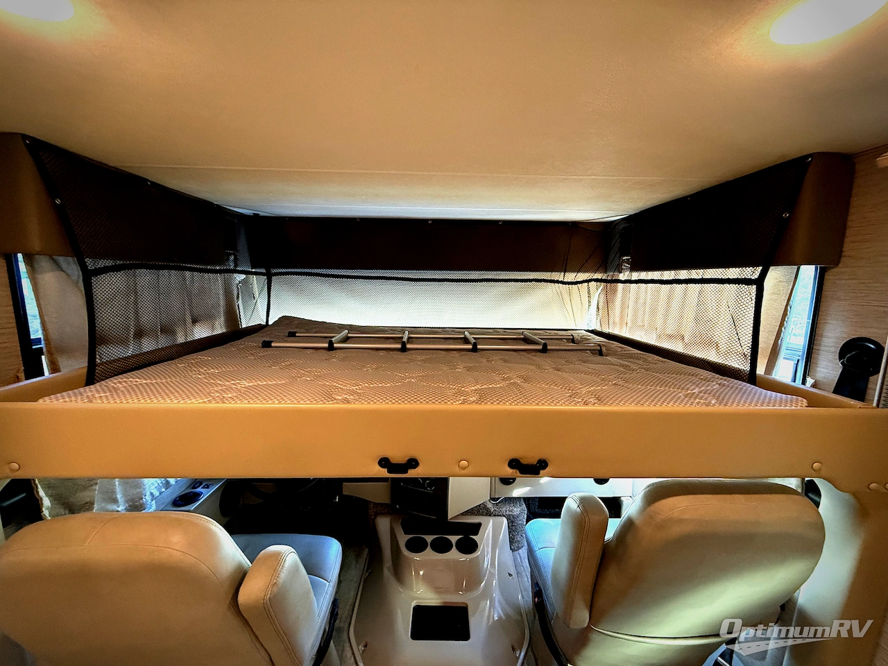 2021 Thor Freedom Traveler A27 Photo 15