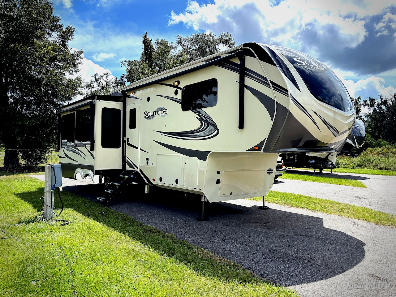 2020 Grand Design Solitude 310GK Photo 1
