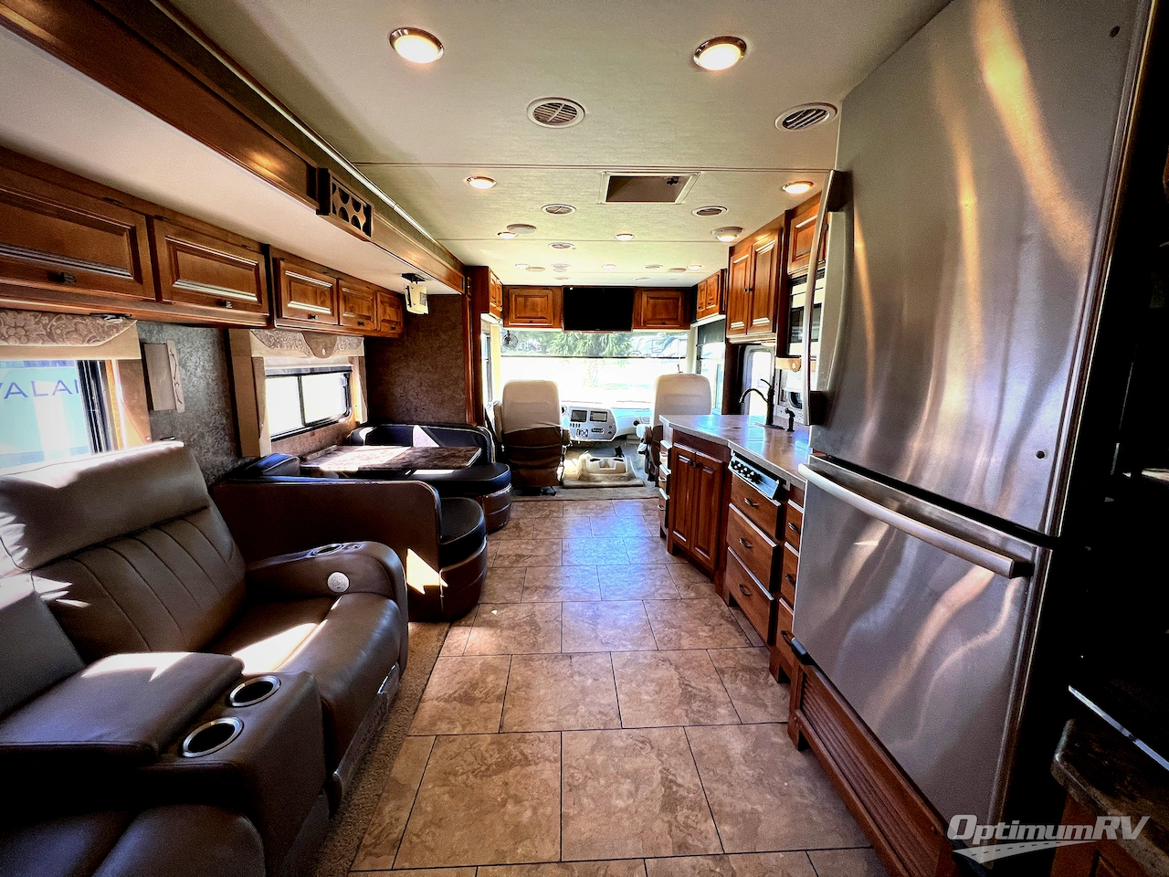 2014 Tiffin Allegro 31 SA Photo 5