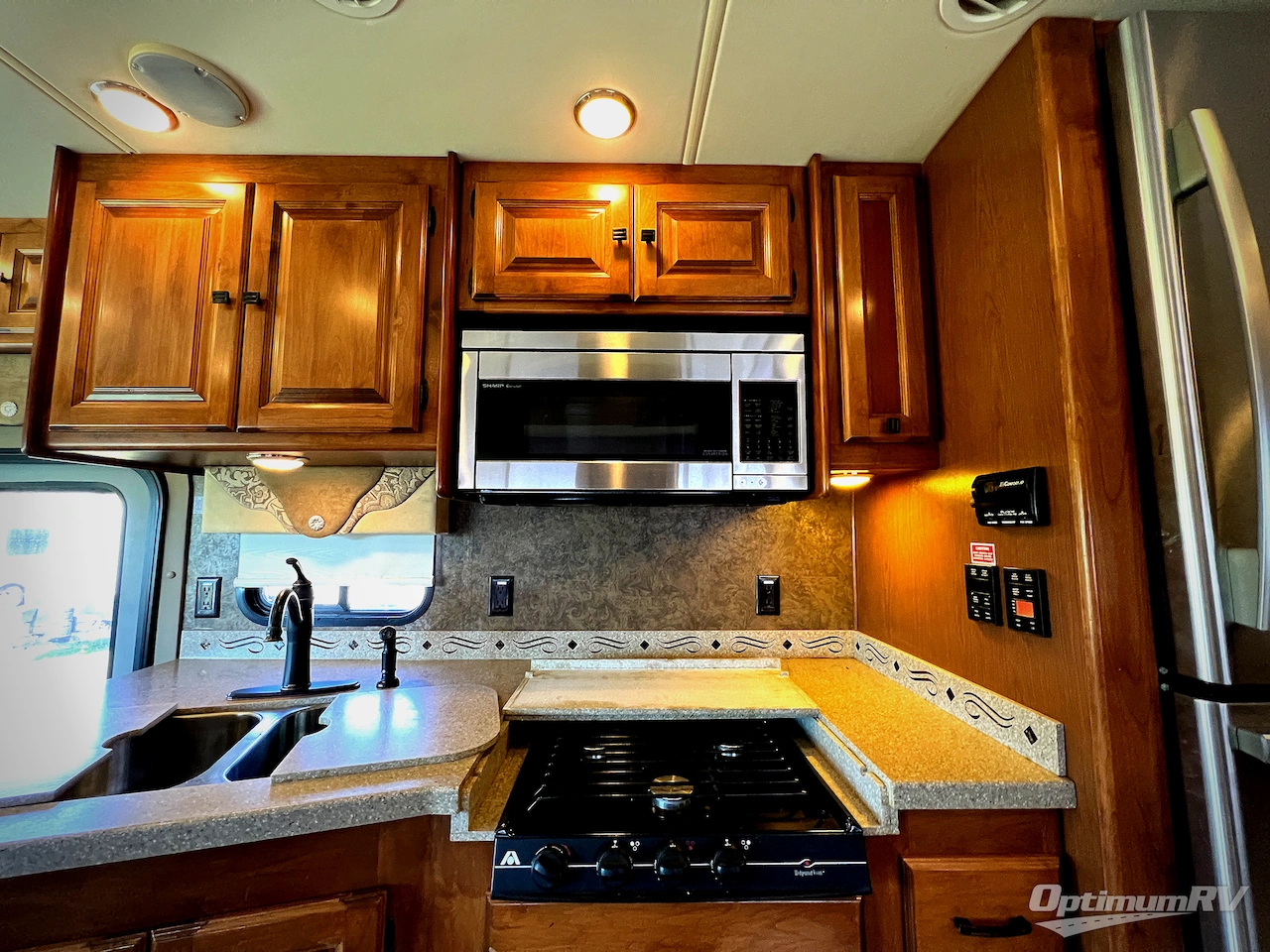 2014 Tiffin Allegro 31 SA Photo 14