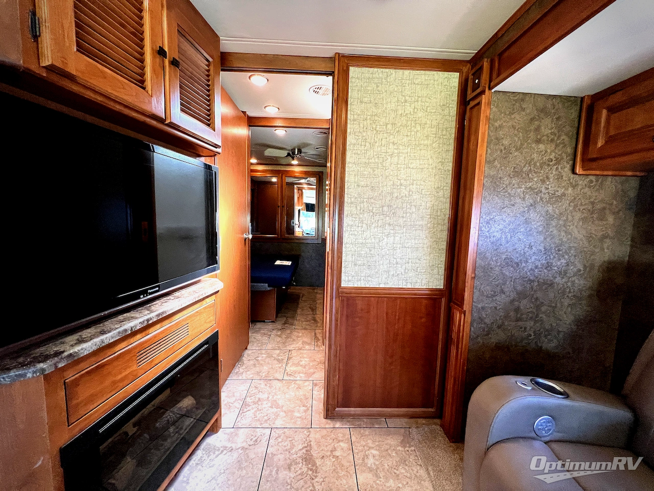 2014 Tiffin Allegro 31 SA Photo 16