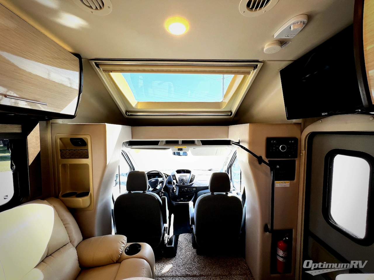 2017 Thor Compass 23TR Photo 7