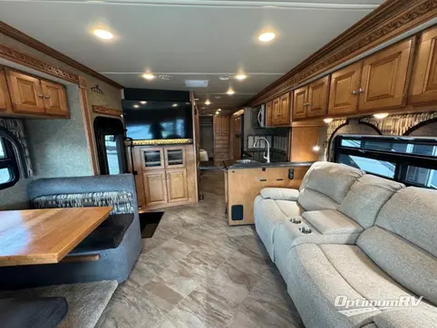 2016 Winnebago Adventurer 35P RV Photo 3