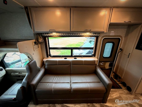 2023 Thor Quantum LF31 RV Photo 2