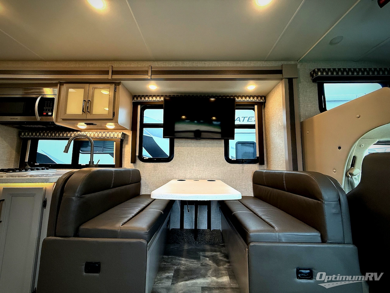 2023 Thor Quantum LF31 Photo 5