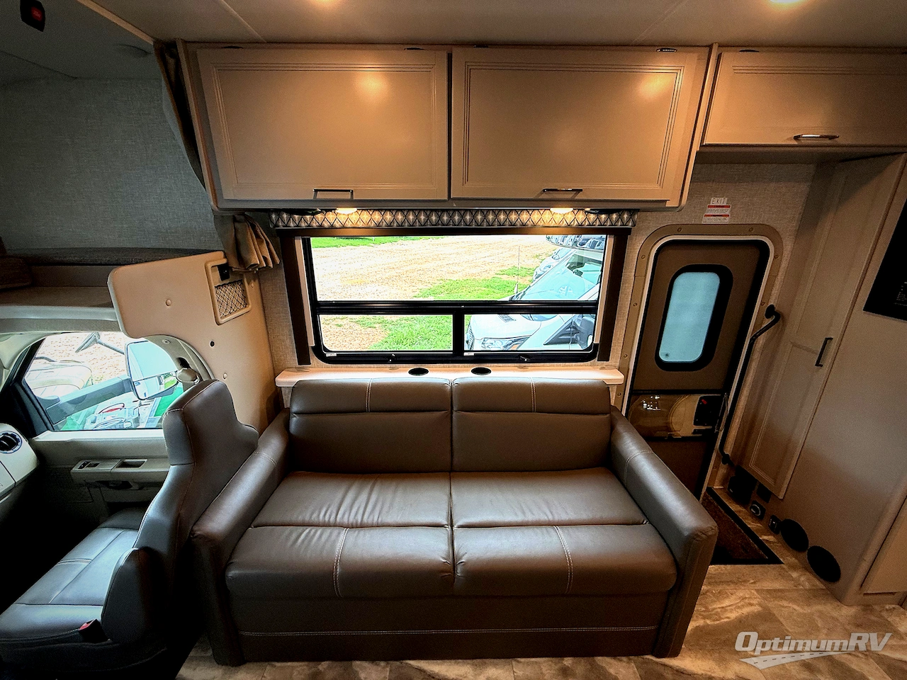 2023 Thor Quantum LF31 Photo 6