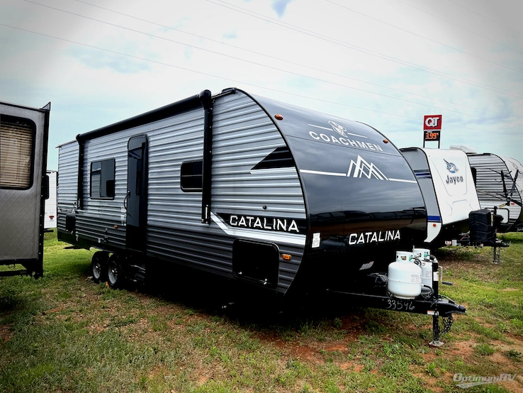 2025 Coachmen Catalina Summit Series 8 261BH RV Photo 1