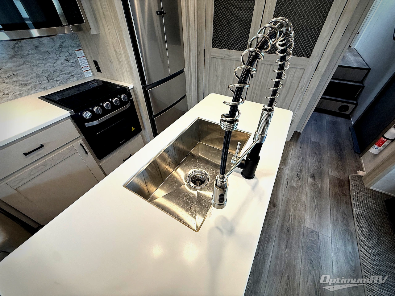 2022 East To West Tandara 386MB-OK Photo 11