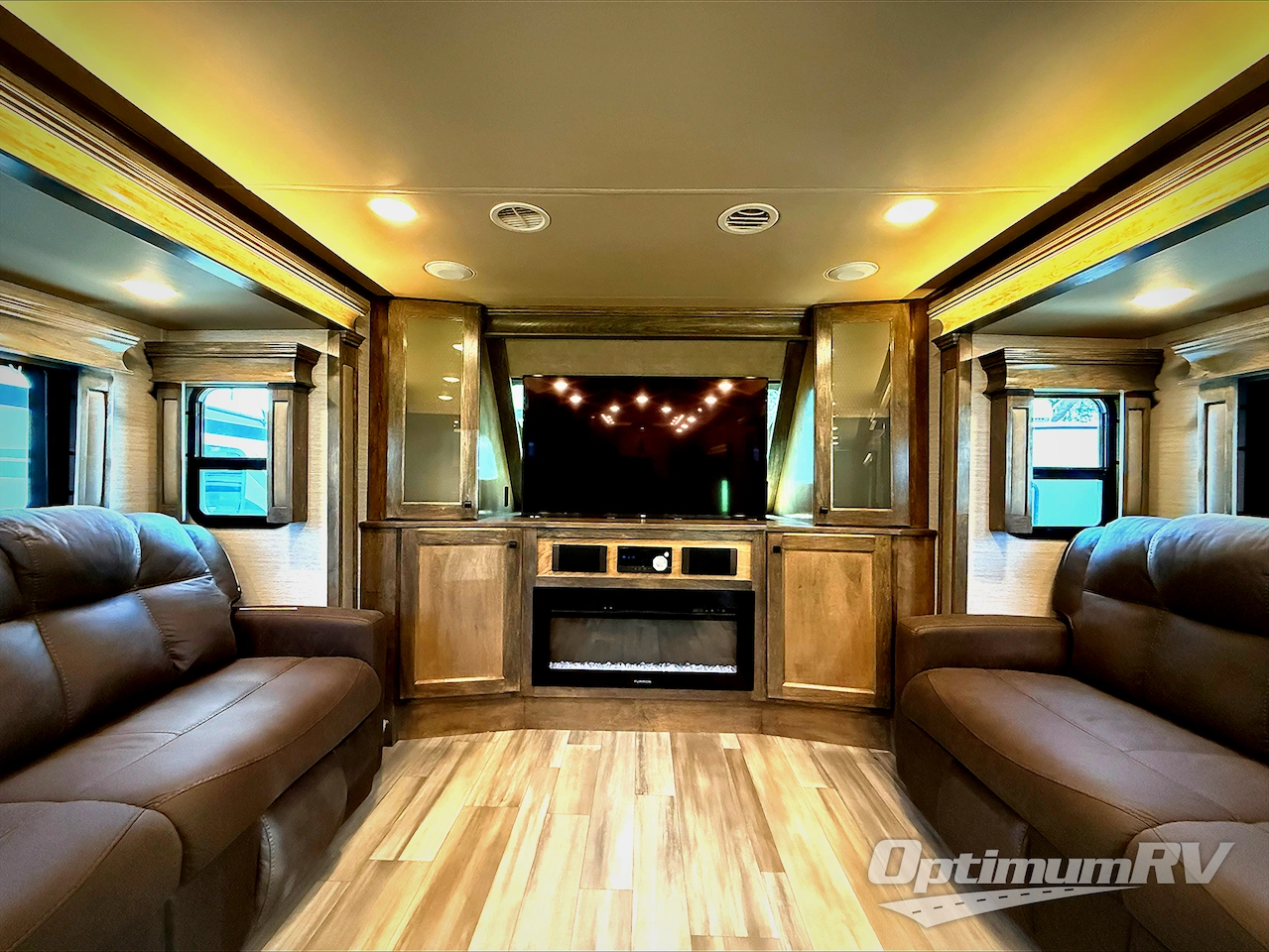 2022 VanLeigh Beacon 41FLB Photo 3