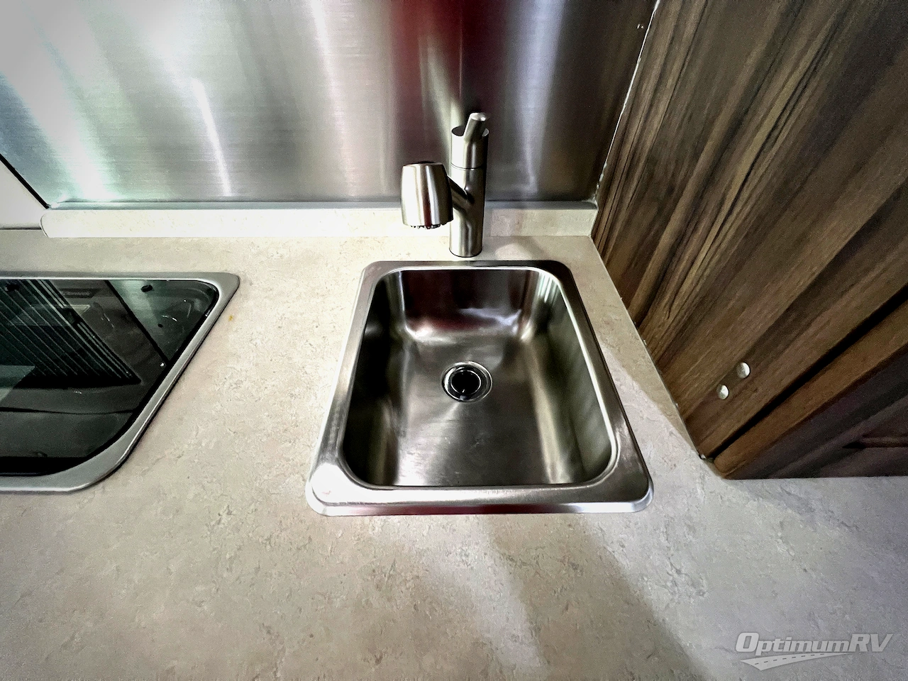 2018 EHGNA Carado AXION Photo 13